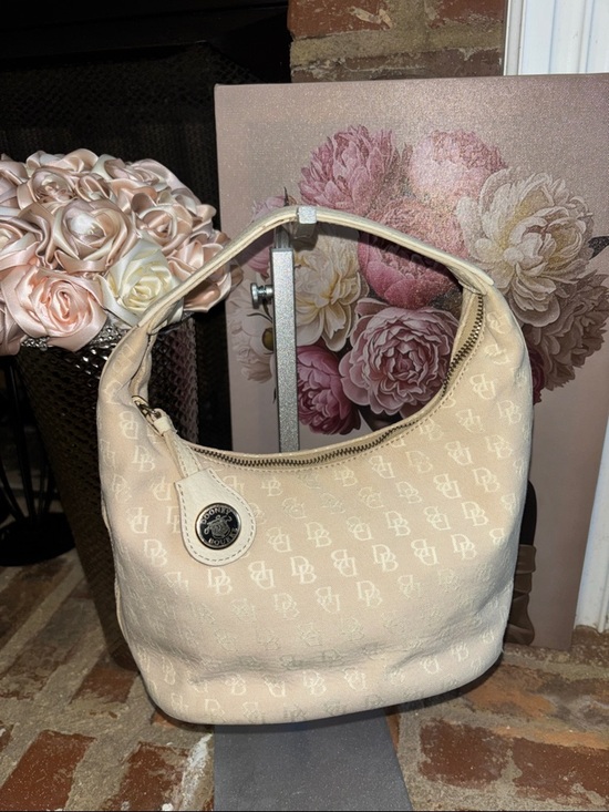Dooney & Bourke Handbags - Dooney & Bourke